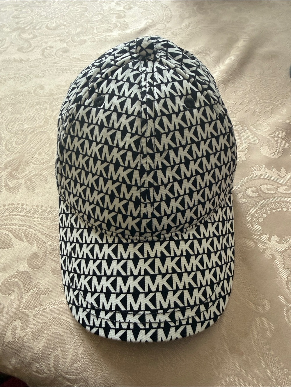MK Hat One Size